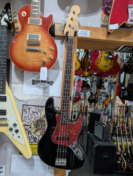 Fender - JB-40