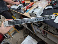 Behringer - SNR 2000