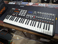 AKAI - MPK49