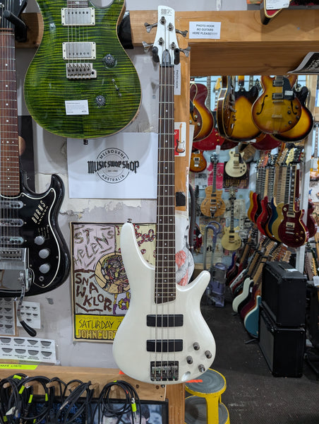 Ibanez - SR 300