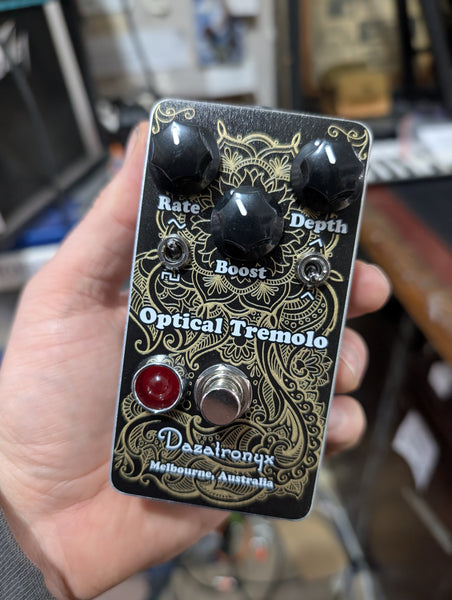 Dazatronyx - Optical Tremolo – musicswopshop