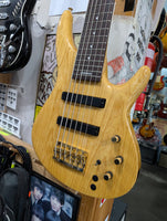Aria Pro II - Custom Shop 6 string bass
