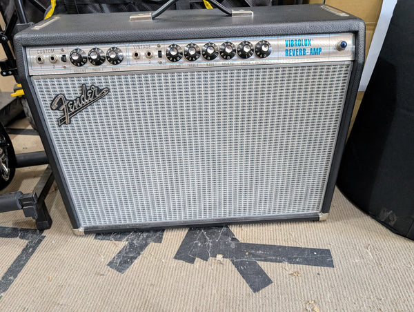 Fender - '68 Custom Vibrolux Reverb-Amp Reissue