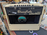 Roland - Blues Cube Stage