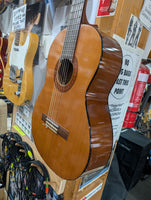 YAMAHA - C40