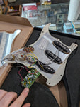 Fender - Noiseless Loaded Guard  / Clapton Mid Boost