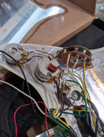 Fender - Noiseless Loaded Guard  / Clapton Mid Boost