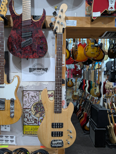 G & L - L-2000 Tribute