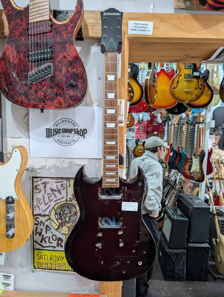 Suzuki - SG Project Guitar