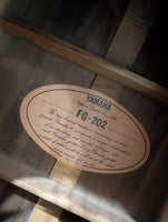 Yamaha - FG-202