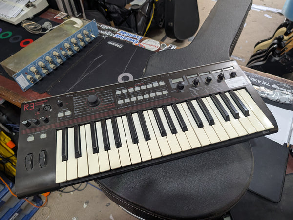 KORG - R3
