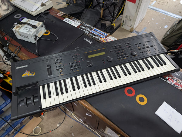 Ensoniq - MR-61