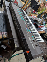 Yamaha - DX7