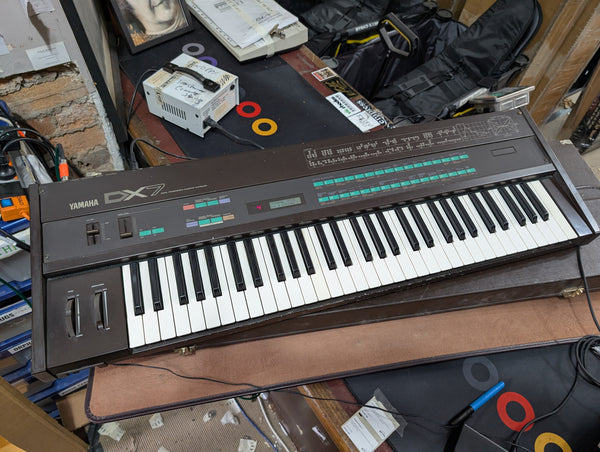 YAMAHA - DX7