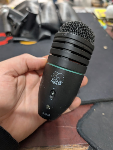 AKG - D 3500