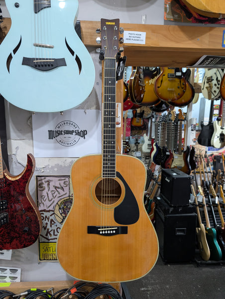 Yamaha - FG-200D
