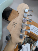 Squier by Fender - Affinity Series Stratocaster
