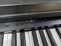 Yamaha - CLP-550 Clavinova