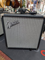 Fender - Rumble 15