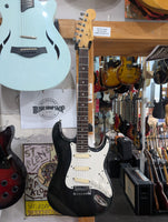 Fender - STR-85R Stratocaster