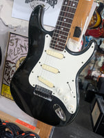 Fender - STR-85R Stratocaster