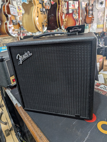Fender - Rumble LT25