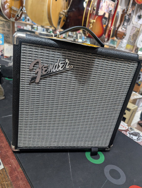 Fender - Rumble 15