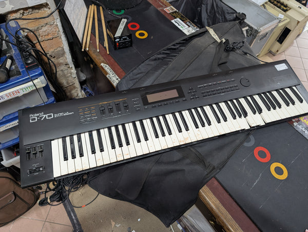 Roland - D-70 Super LA