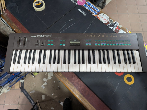 Yamaha - DX27