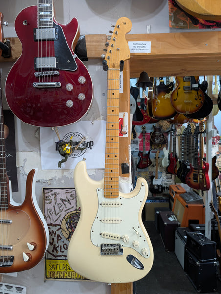 Fender / Ace - Stratocaster