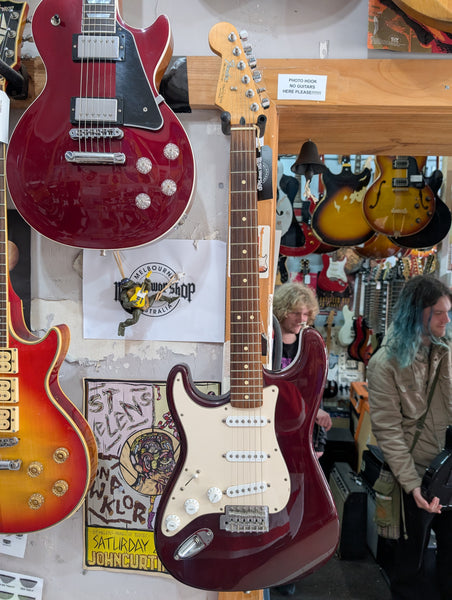 Fender - Stratocaster