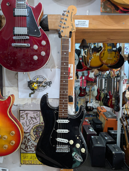 Fender - ST-72 Stratocaster