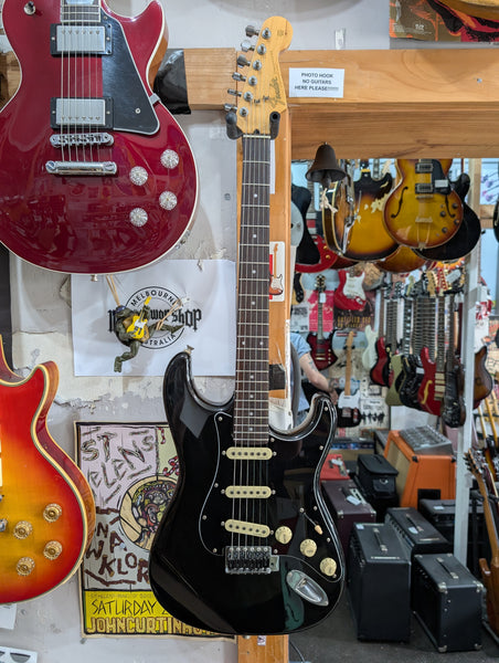 Fender - STM-60R Stratocaster