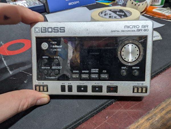 AKAI - DPS16 – musicswopshop