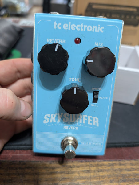 tc electronic skysurfer reverb pedal TC Electronic