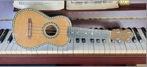 Unknown - Europe - Ukulele